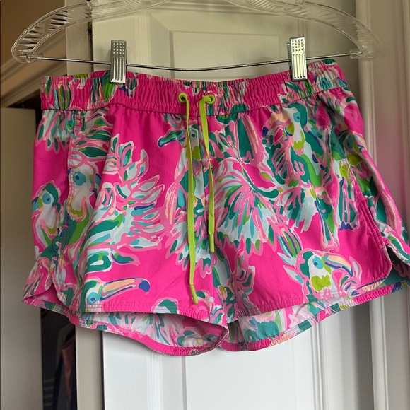 Lilly Pulitzer Vibrant Pink and Green Shorts - Picture 1 of 4